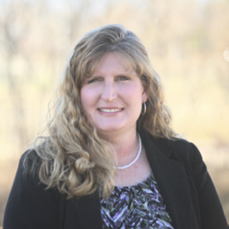 headshot of gwen fisher