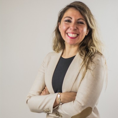 headshot of Paola Tapia Muñoz