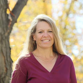 Kathy James Headshot